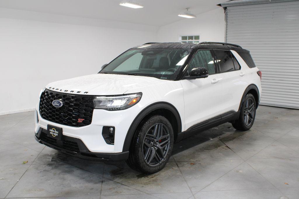 new 2025 Ford Explorer car, priced at $59,542