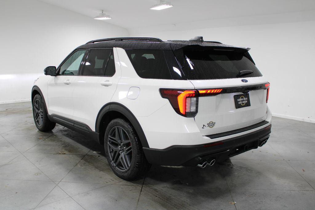 new 2025 Ford Explorer car, priced at $59,542