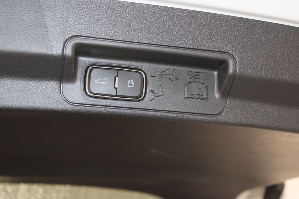 new 2025 Ford Explorer car, priced at $59,542