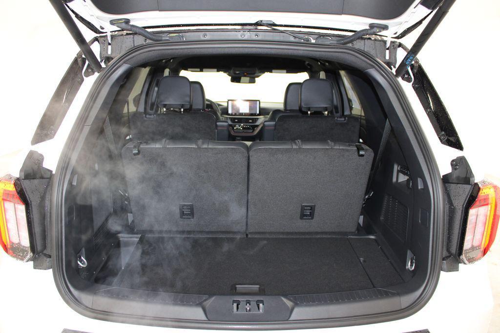 new 2025 Ford Explorer car, priced at $59,542