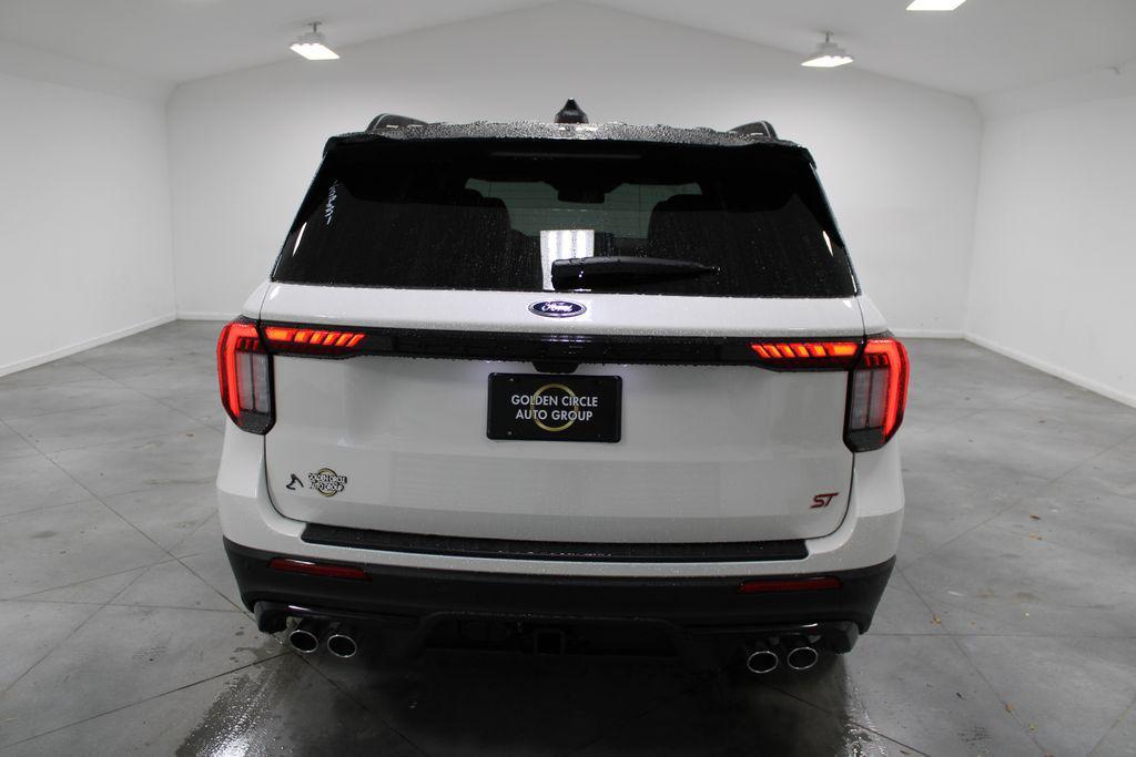 new 2025 Ford Explorer car, priced at $59,542