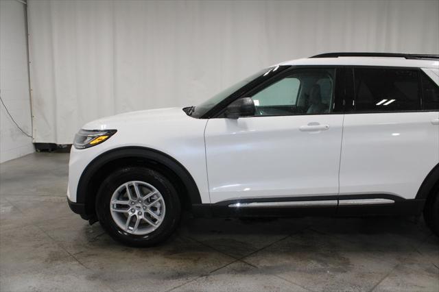 new 2025 Ford Explorer car, priced at $43,595