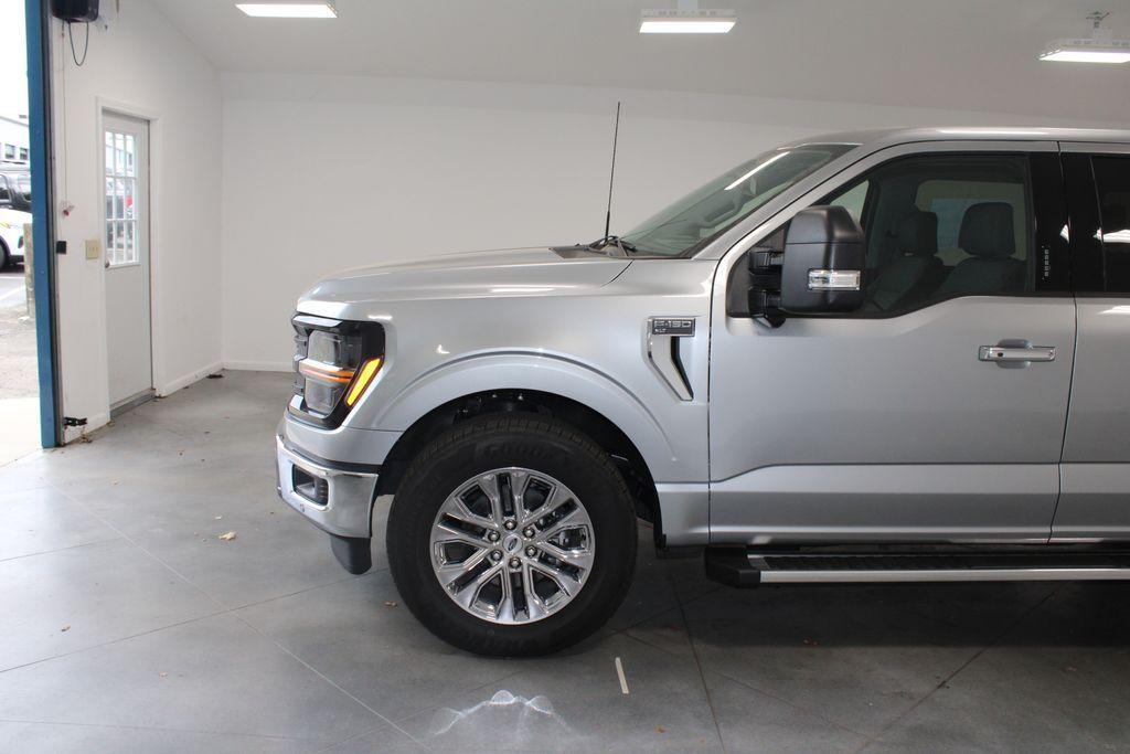 new 2024 Ford F-150 car, priced at $51,238