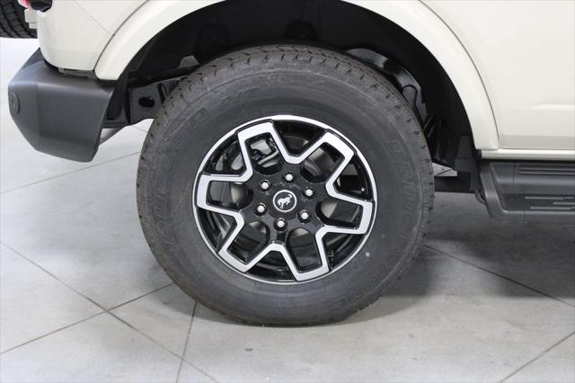 new 2025 Ford Bronco car, priced at $53,020