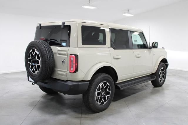 new 2025 Ford Bronco car, priced at $53,020