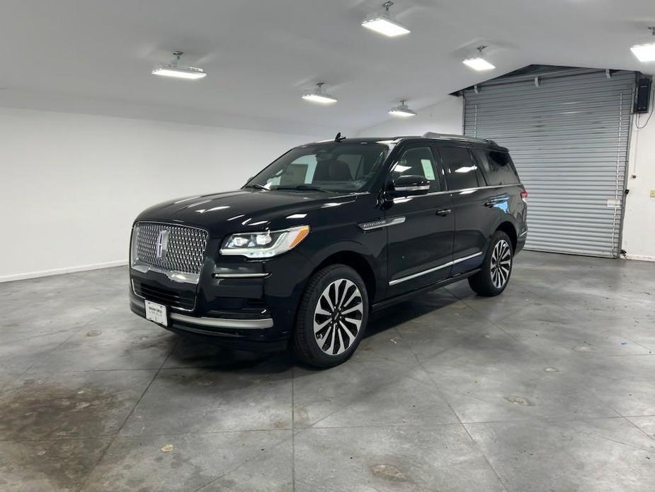 new 2024 Lincoln Navigator car, priced at $98,552