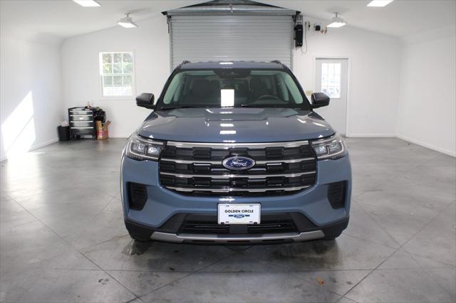 new 2025 Ford Explorer car, priced at $40,106