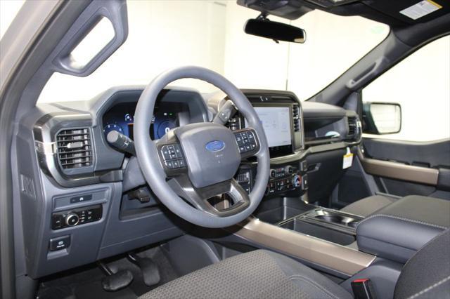 new 2025 Ford F-150 car, priced at $50,604