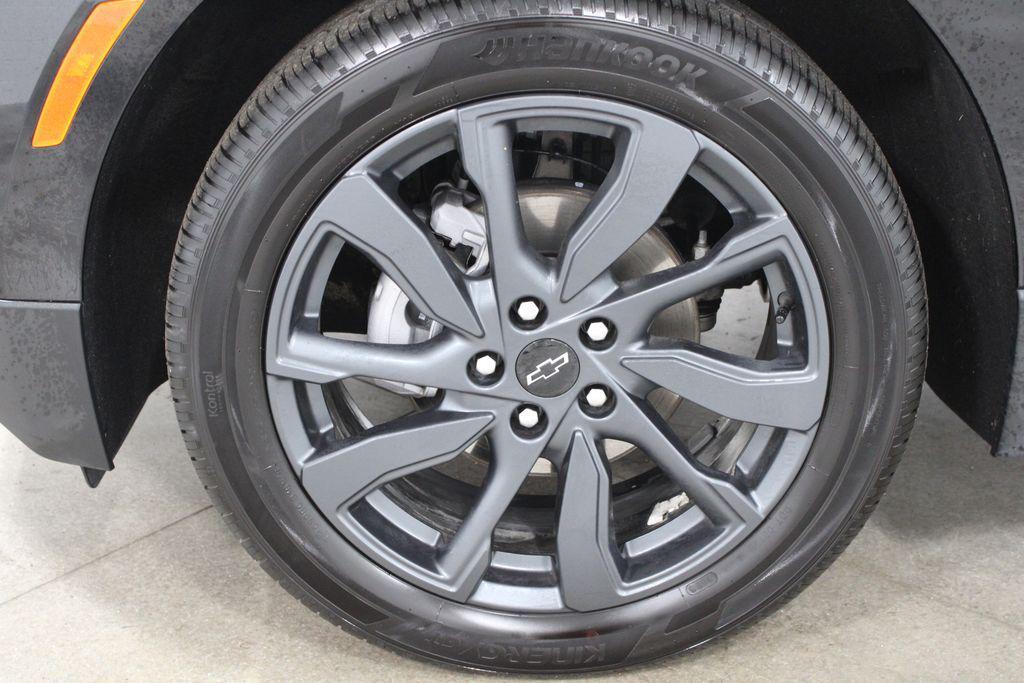 used 2024 Chevrolet Equinox car, priced at $26,000