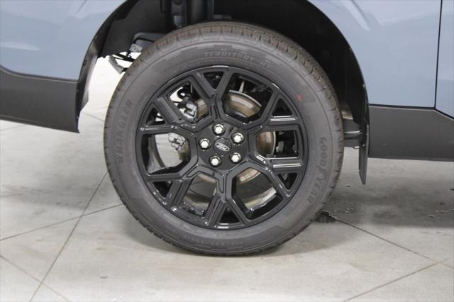 new 2025 Ford Maverick car, priced at $33,984
