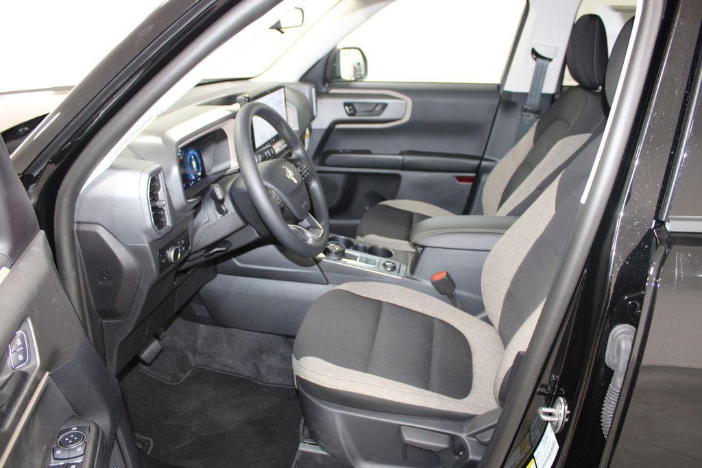 new 2025 Ford Bronco Sport car, priced at $32,187