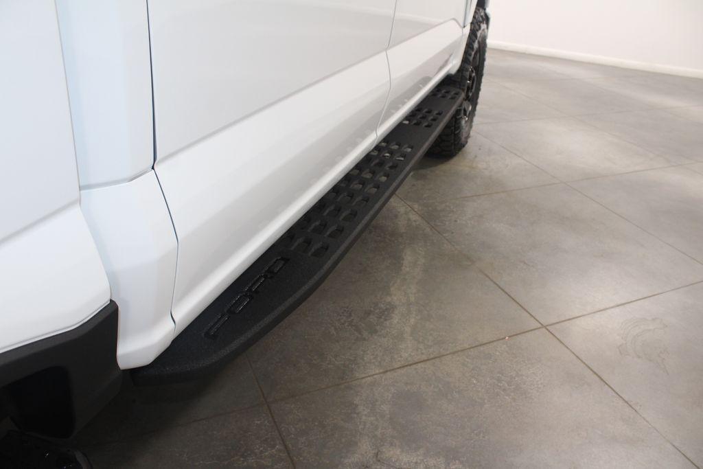 new 2025 Ford F-250 car, priced at $60,823