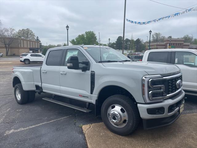 new 2025 Ford F-350 car, priced at $99,510