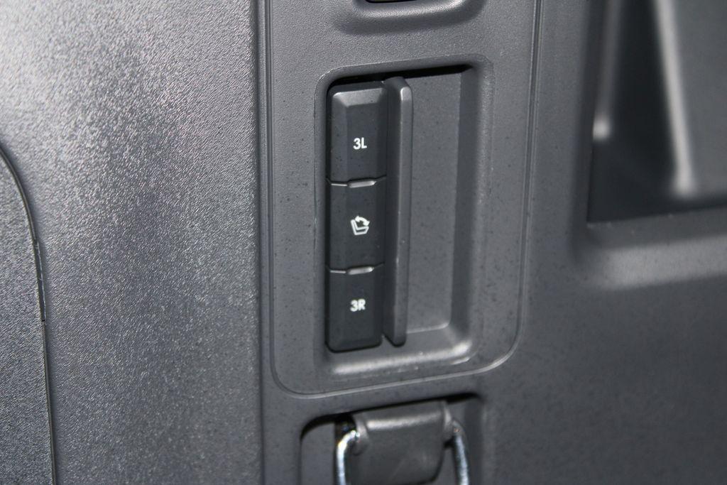 new 2025 Lincoln Navigator car, priced at $107,986