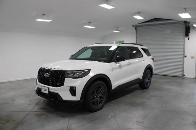new 2025 Ford Explorer car, priced at $55,565