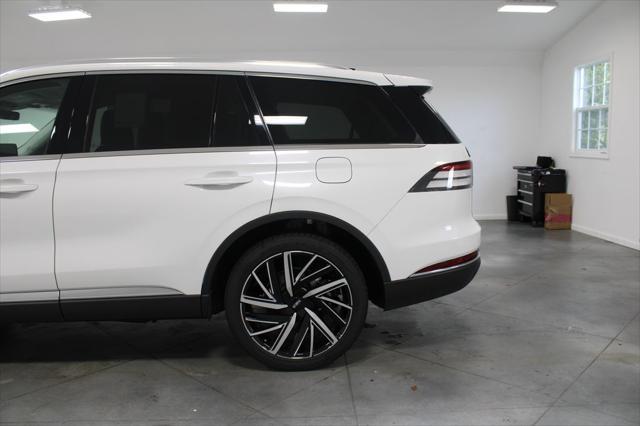 new 2025 Lincoln Aviator car, priced at $79,720