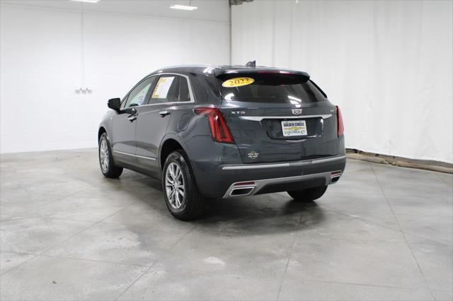 used 2022 Cadillac XT5 car, priced at $31,675