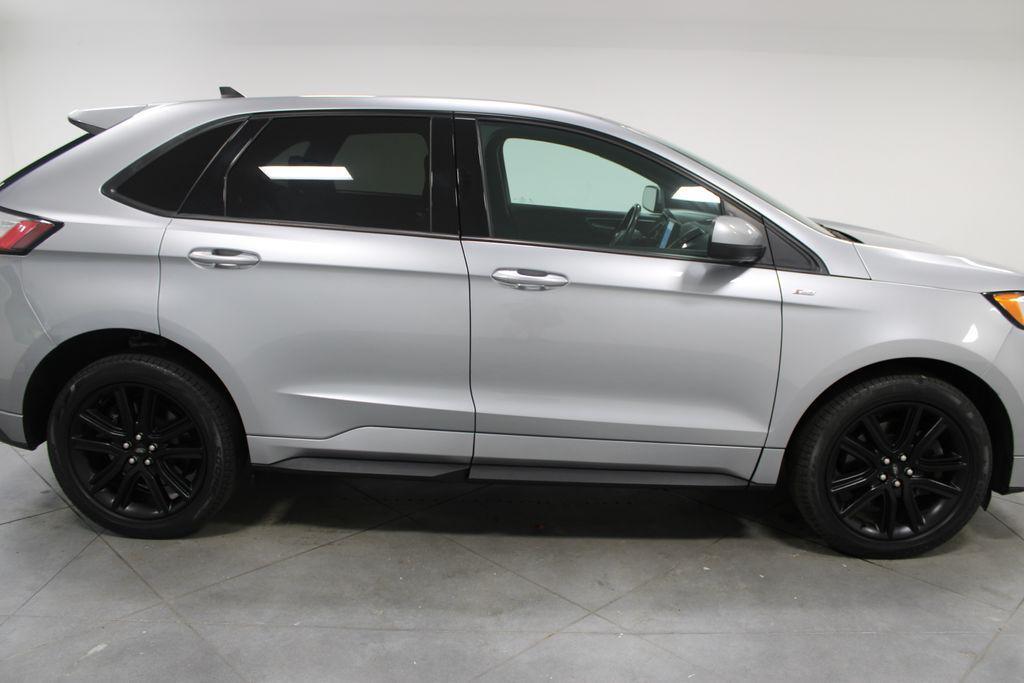 used 2022 Ford Edge car, priced at $24,588