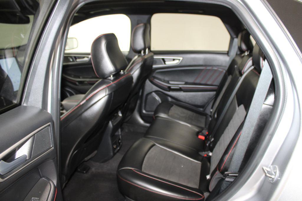 used 2022 Ford Edge car, priced at $24,588