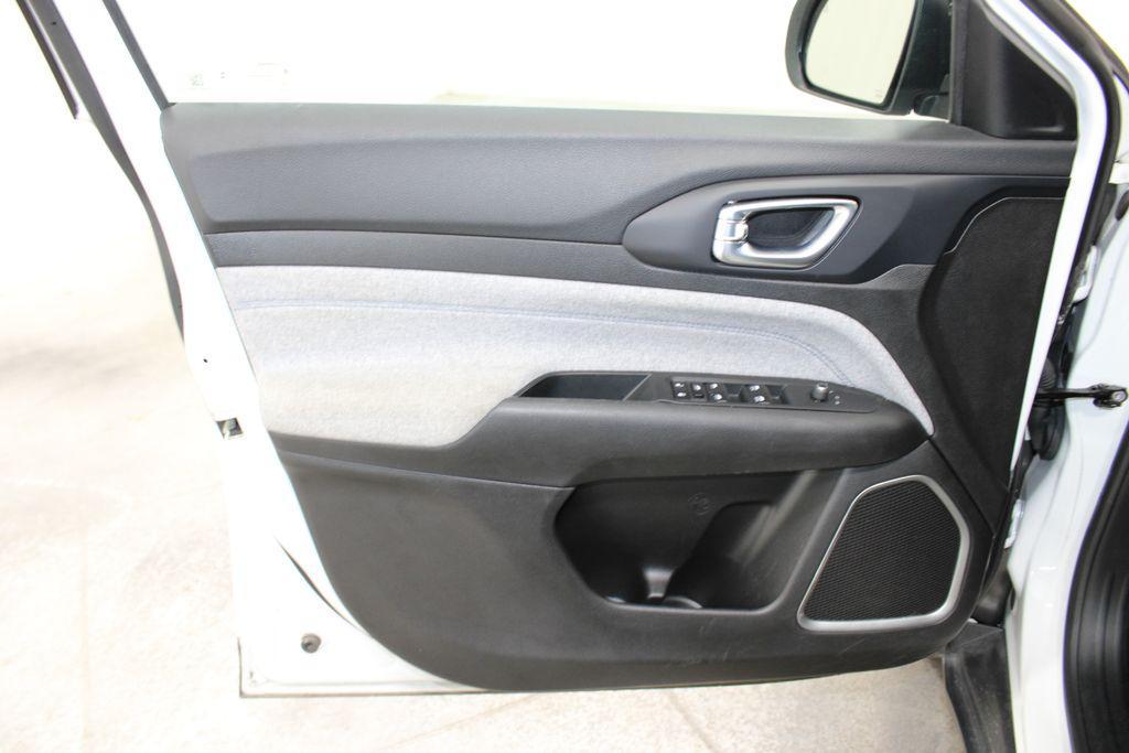 used 2024 Jeep Compass car, priced at $21,158