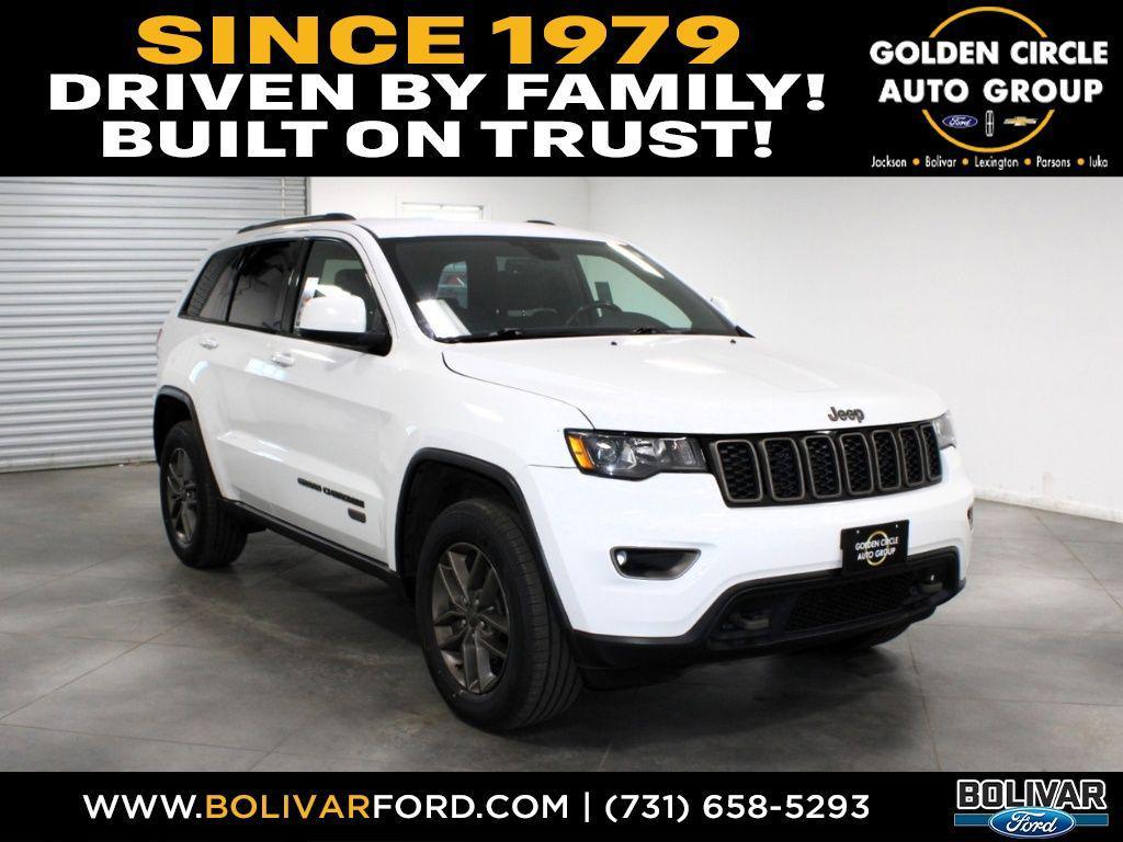 used 2017 Jeep Grand Cherokee car, priced at $12,868