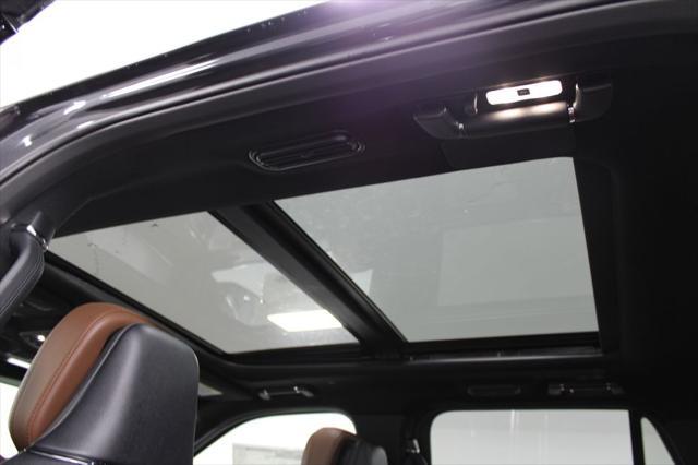 new 2024 Lincoln Navigator car, priced at $92,988
