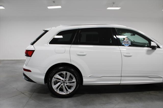 used 2022 Audi Q7 car, priced at $35,069