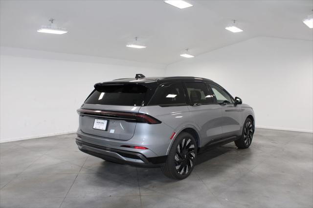 new 2024 Lincoln Nautilus car, priced at $63,083