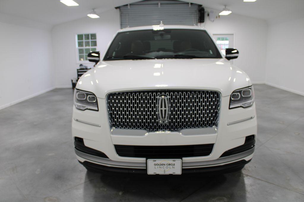 new 2024 Lincoln Navigator car, priced at $102,476