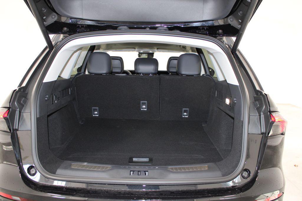 new 2025 Lincoln Nautilus car, priced at $58,099