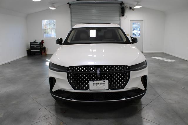 new 2025 Lincoln Nautilus car, priced at $59,800