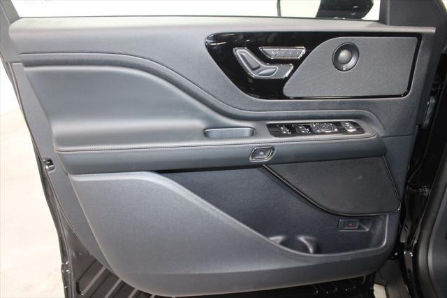 new 2025 Lincoln Aviator car, priced at $64,392
