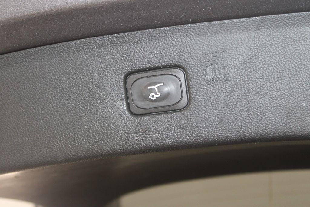 used 2022 Ford Edge car, priced at $23,188