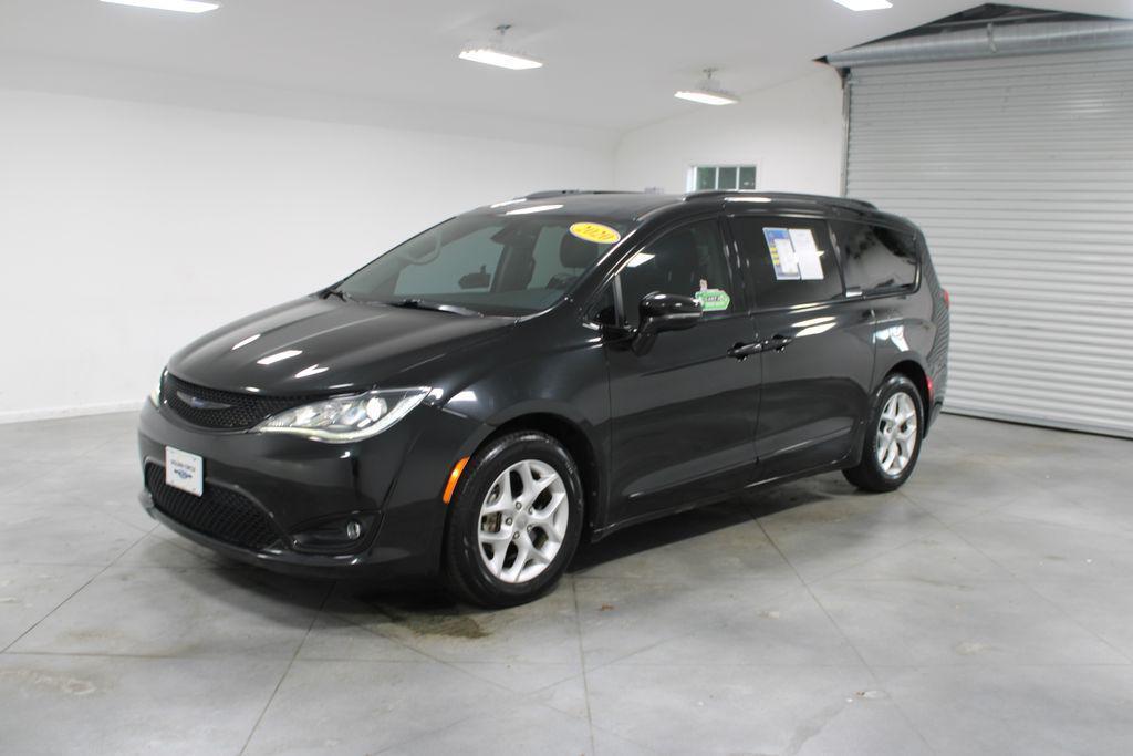used 2020 Chrysler Pacifica car, priced at $21,628