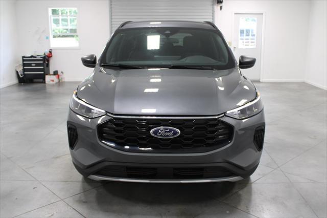 new 2025 Ford Escape car, priced at $29,145
