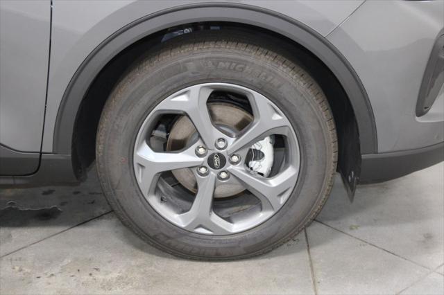 new 2025 Ford Escape car, priced at $29,145