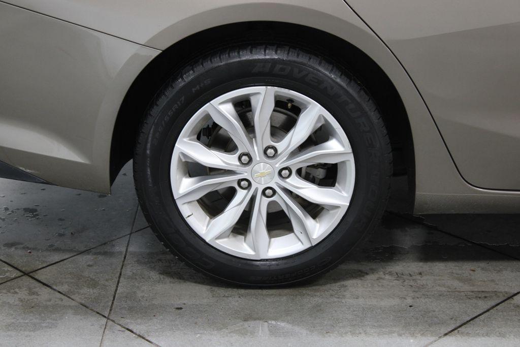 used 2020 Chevrolet Malibu car, priced at $13,488