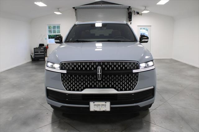 new 2025 Lincoln Navigator car, priced at $103,811