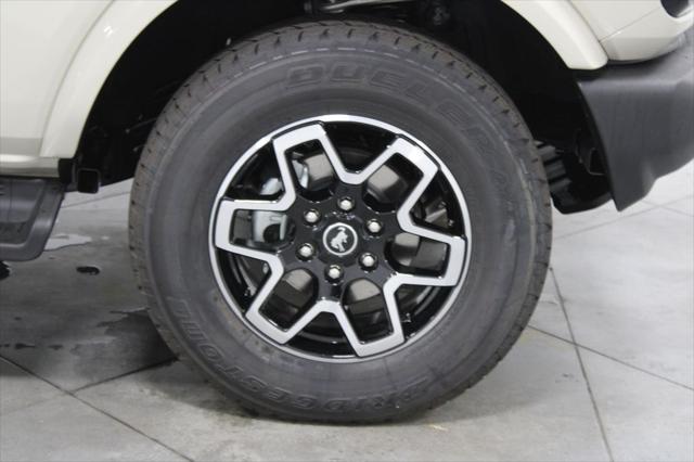 new 2025 Ford Bronco car, priced at $47,721