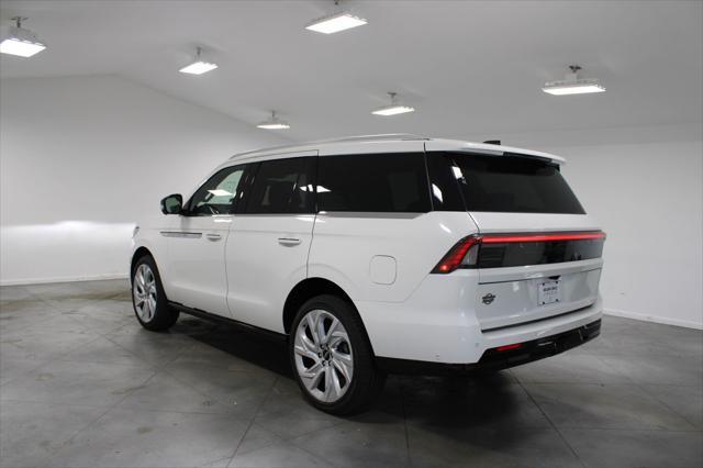 new 2025 Lincoln Navigator car, priced at $107,964