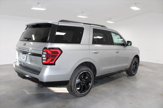 new 2024 Ford Expedition car, priced at $64,876