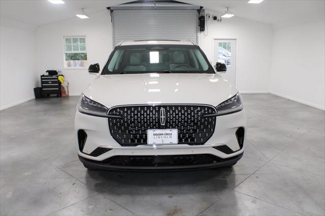 new 2025 Lincoln Aviator car, priced at $60,312