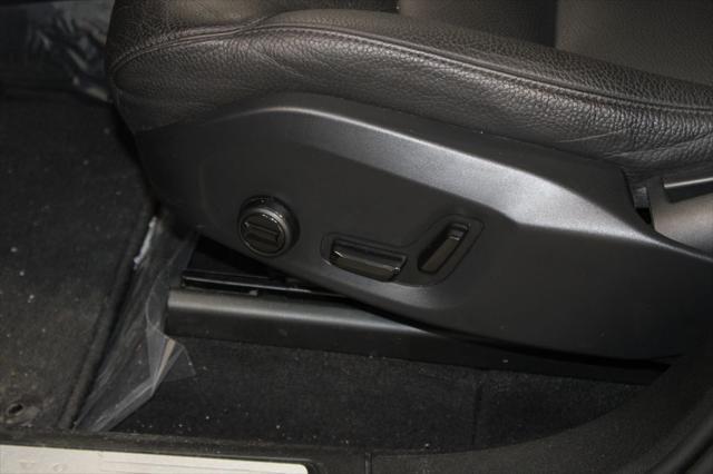 used 2022 Volvo XC60 car, priced at $28,258