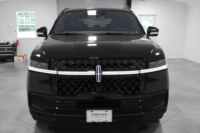 new 2025 Lincoln Navigator car, priced at $103,576