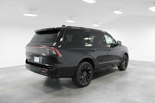 new 2025 Lincoln Navigator car, priced at $103,576