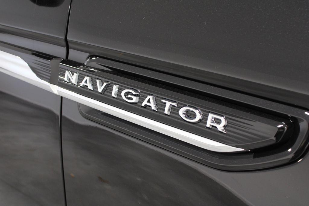 new 2024 Lincoln Navigator car, priced at $100,790