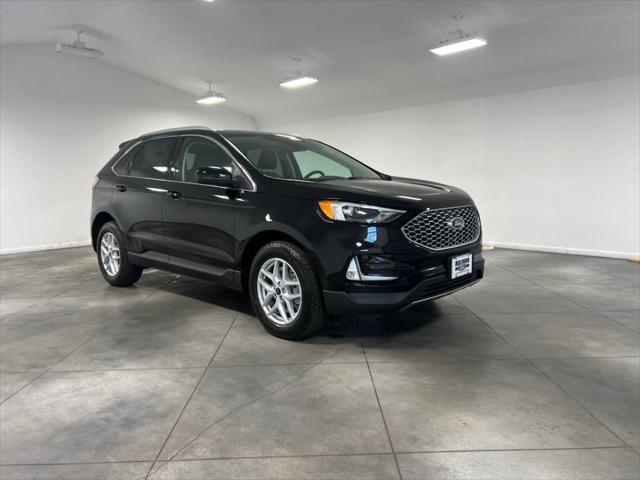 new 2024 Ford Edge car, priced at $35,250