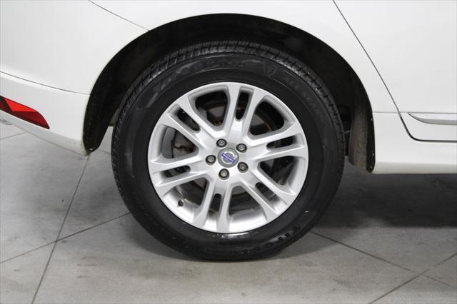 used 2015 Volvo XC60 car, priced at $10,488