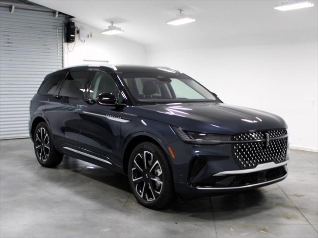 new 2024 Lincoln Nautilus car, priced at $54,973