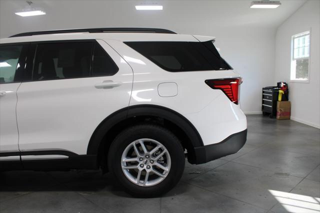 new 2025 Ford Explorer car, priced at $43,595